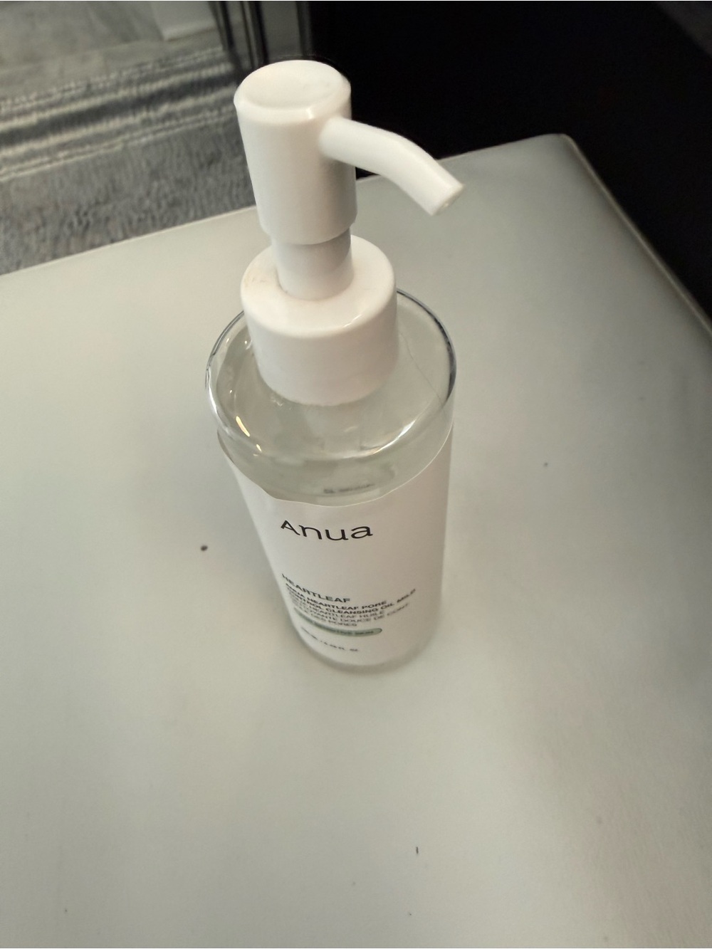 Anua White Cleansing Oil Makeup Remover – Hydrating Pump Bottle